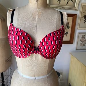 Adorable Victorias Secret Penguin Print Bra
